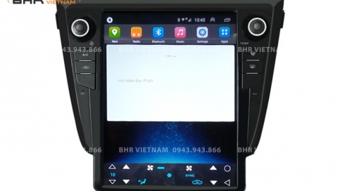 Màn hình DVD Tesla Nissan X-Trail 2017 - nay tích hợp camera lùi